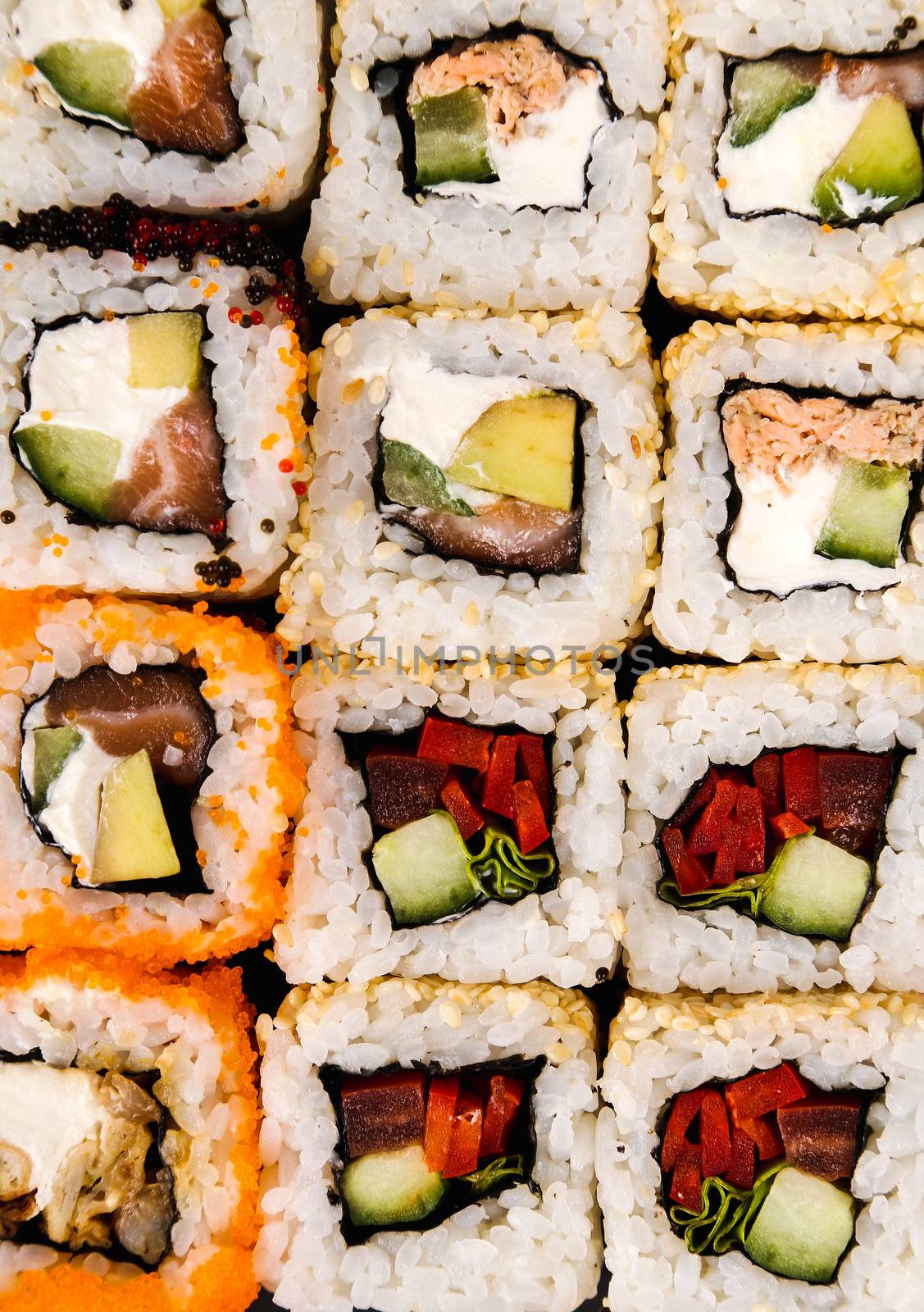 Delicious sushi by rufatjumali