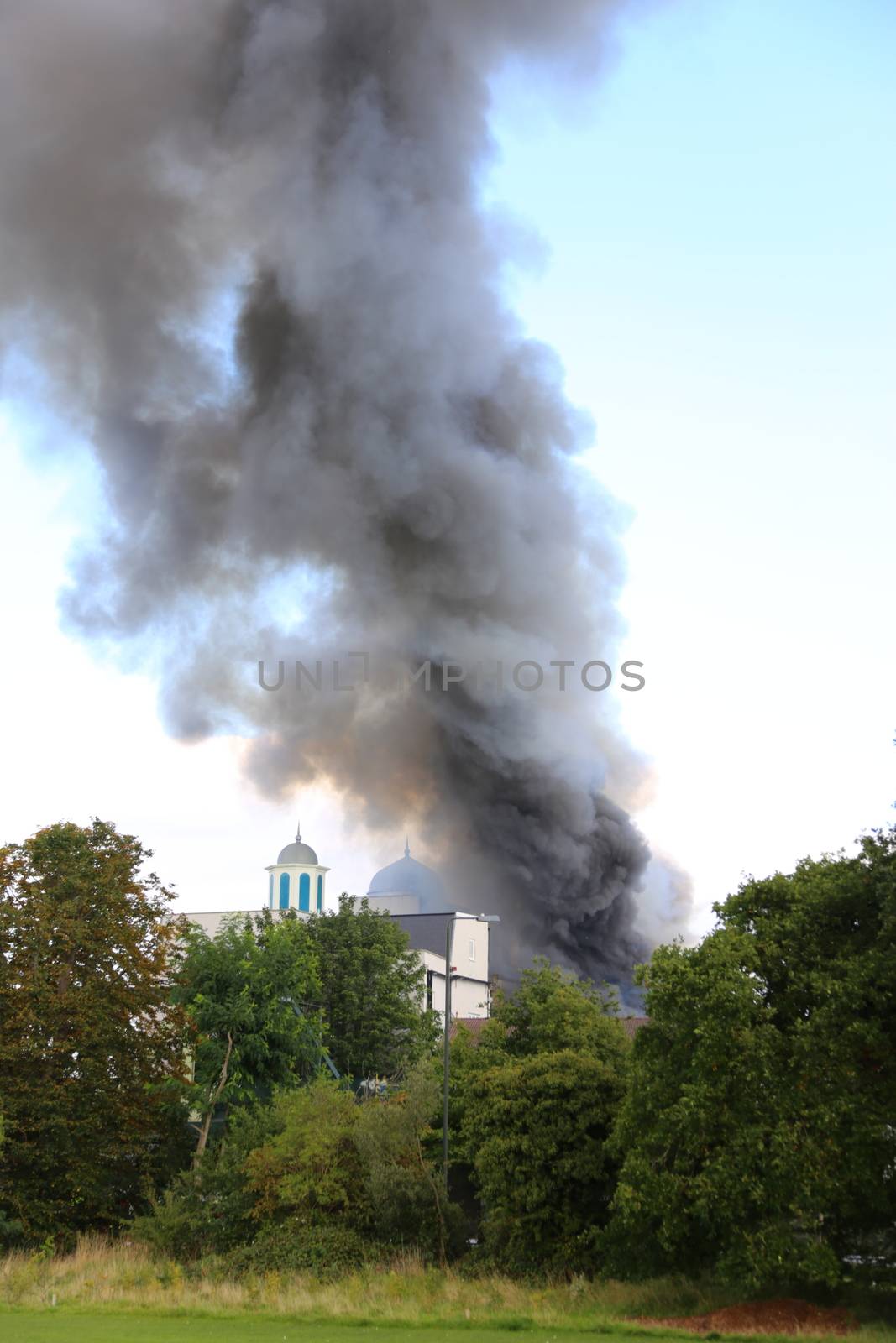LONDON-MOSQUE-FIRE by newzulu