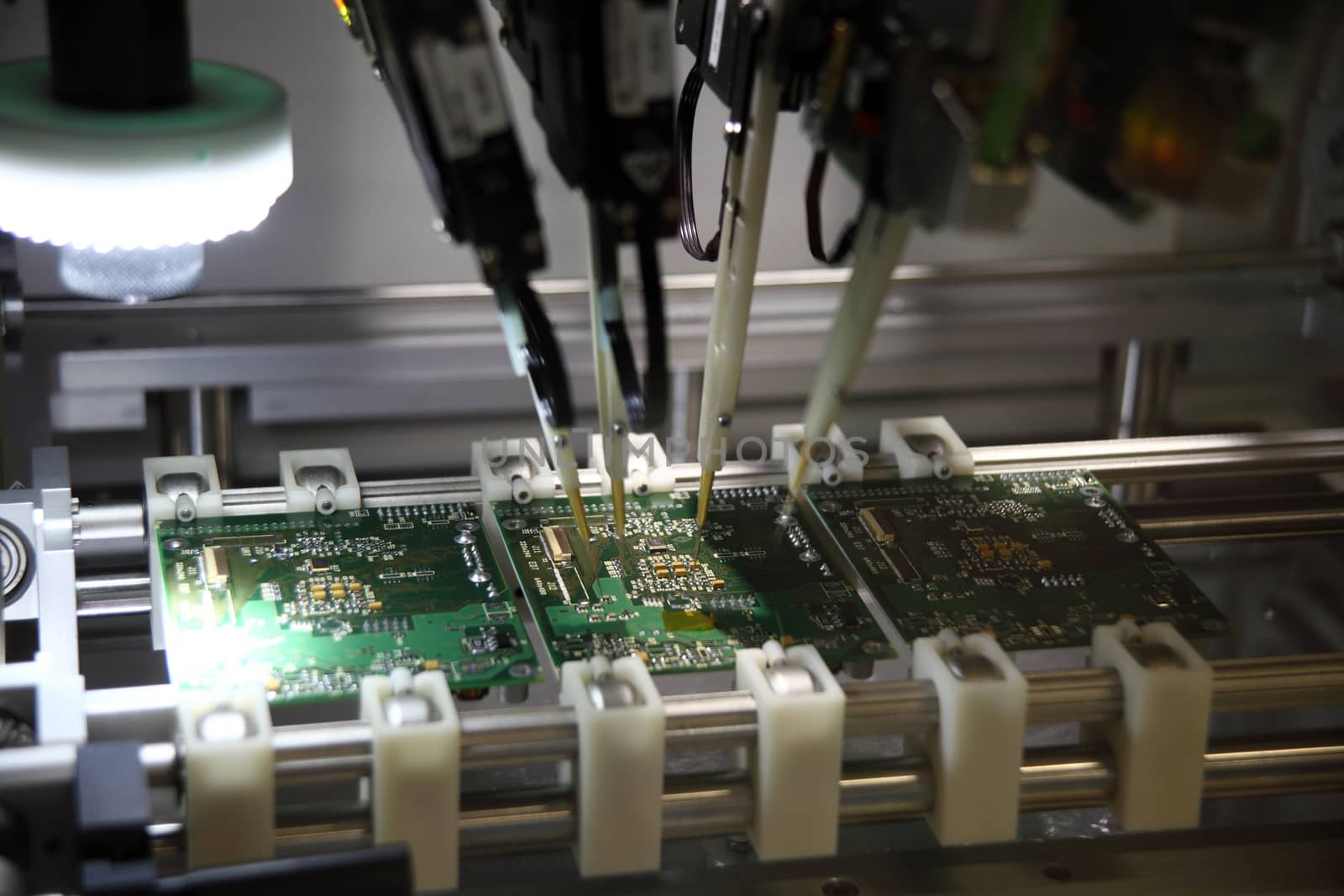 automatic machinery for soldering by diecidodici