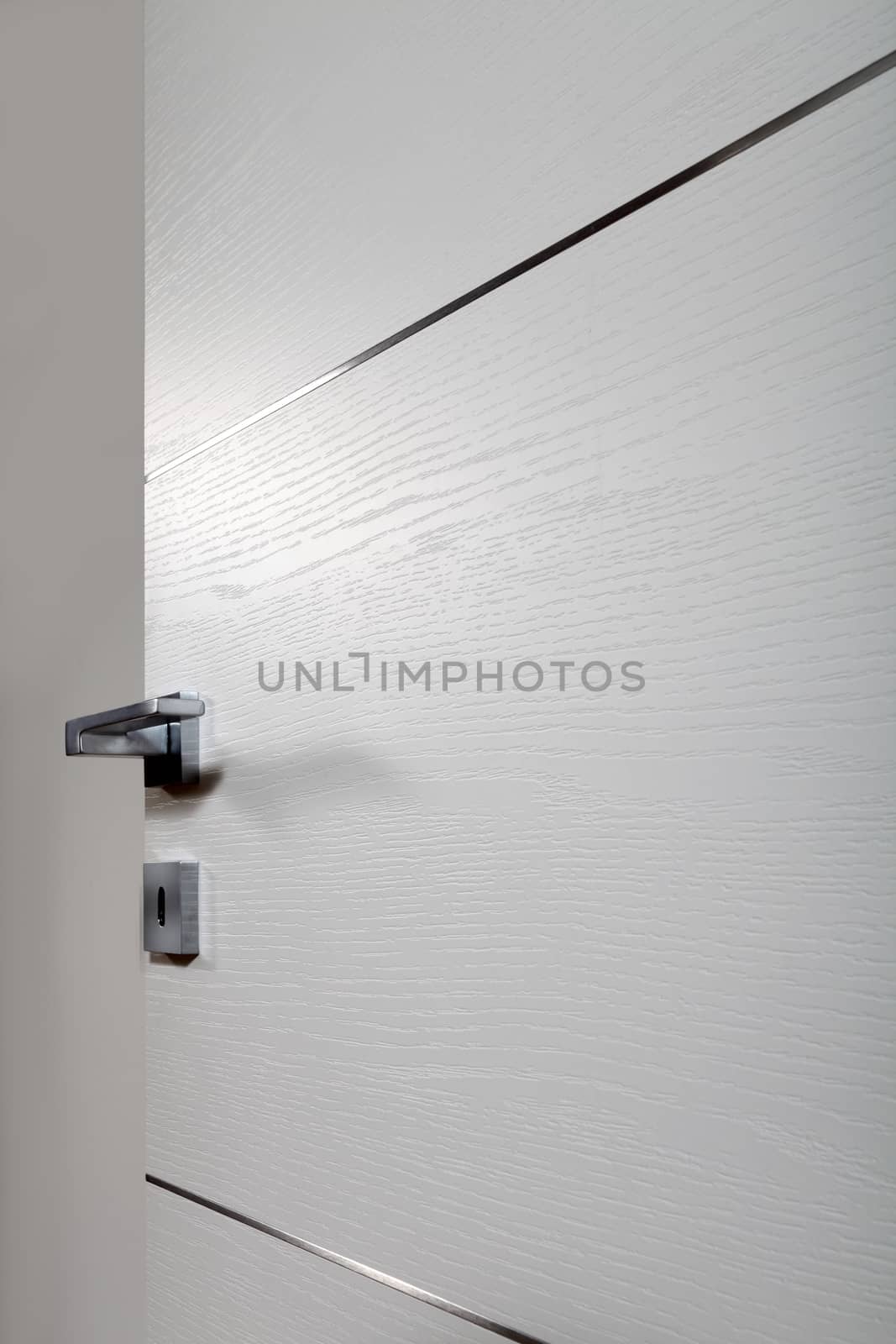 clear door open, with the handle, on white background