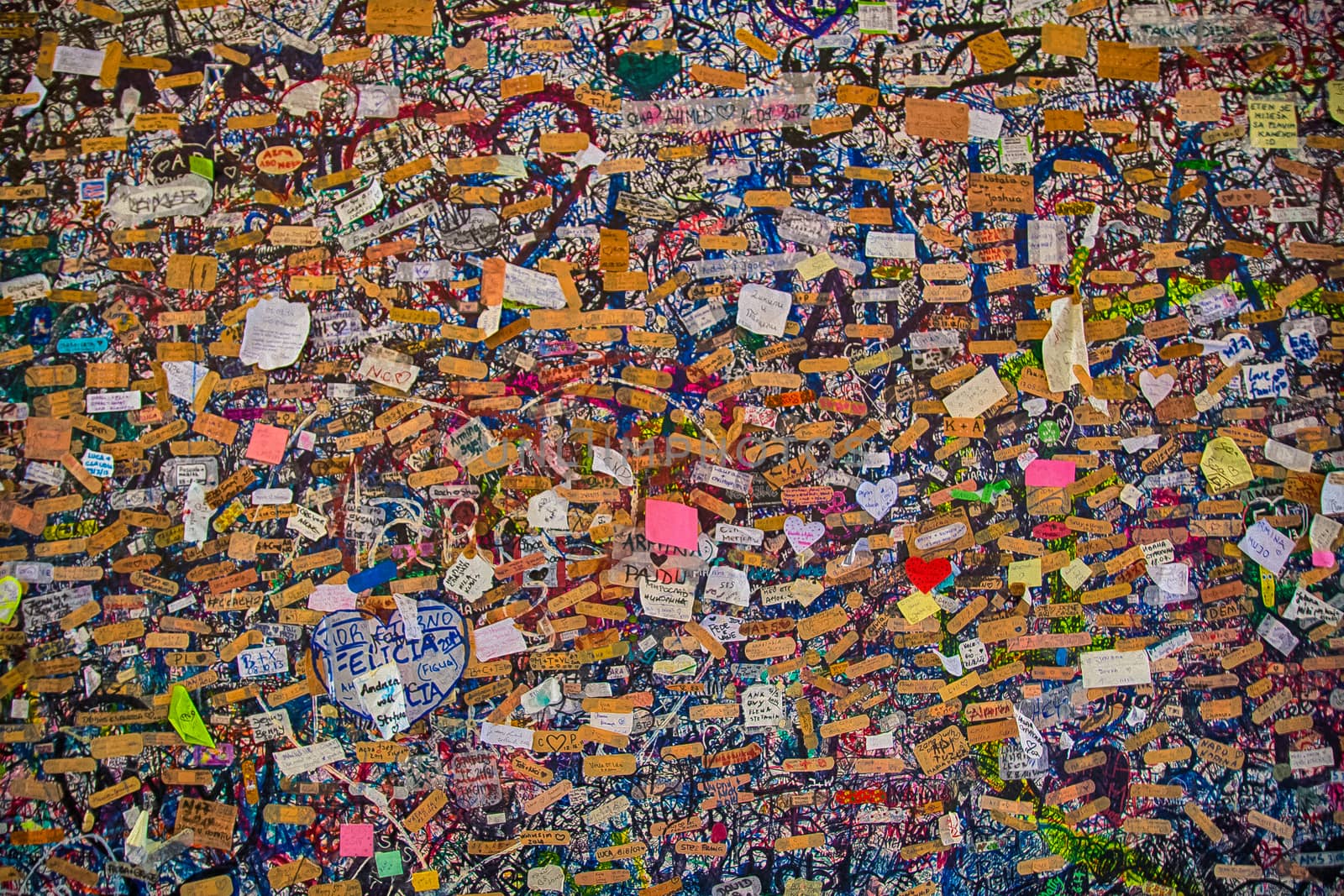 messages of love wall by Isaac74