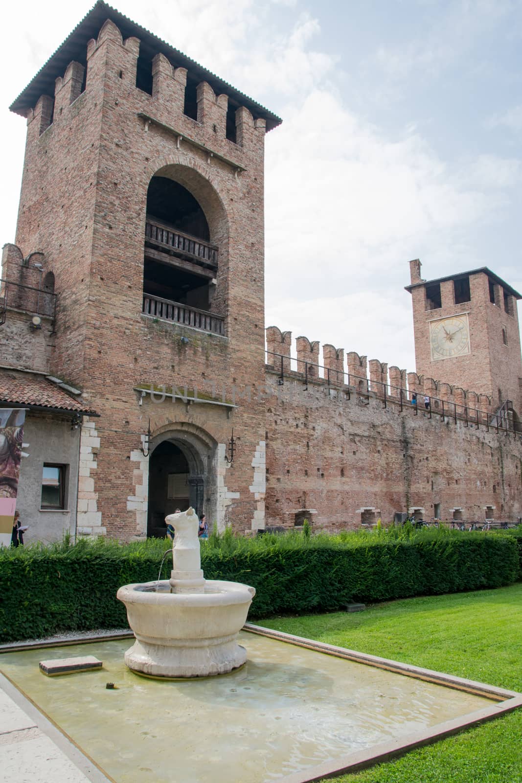 inner square of the old castle in Verona