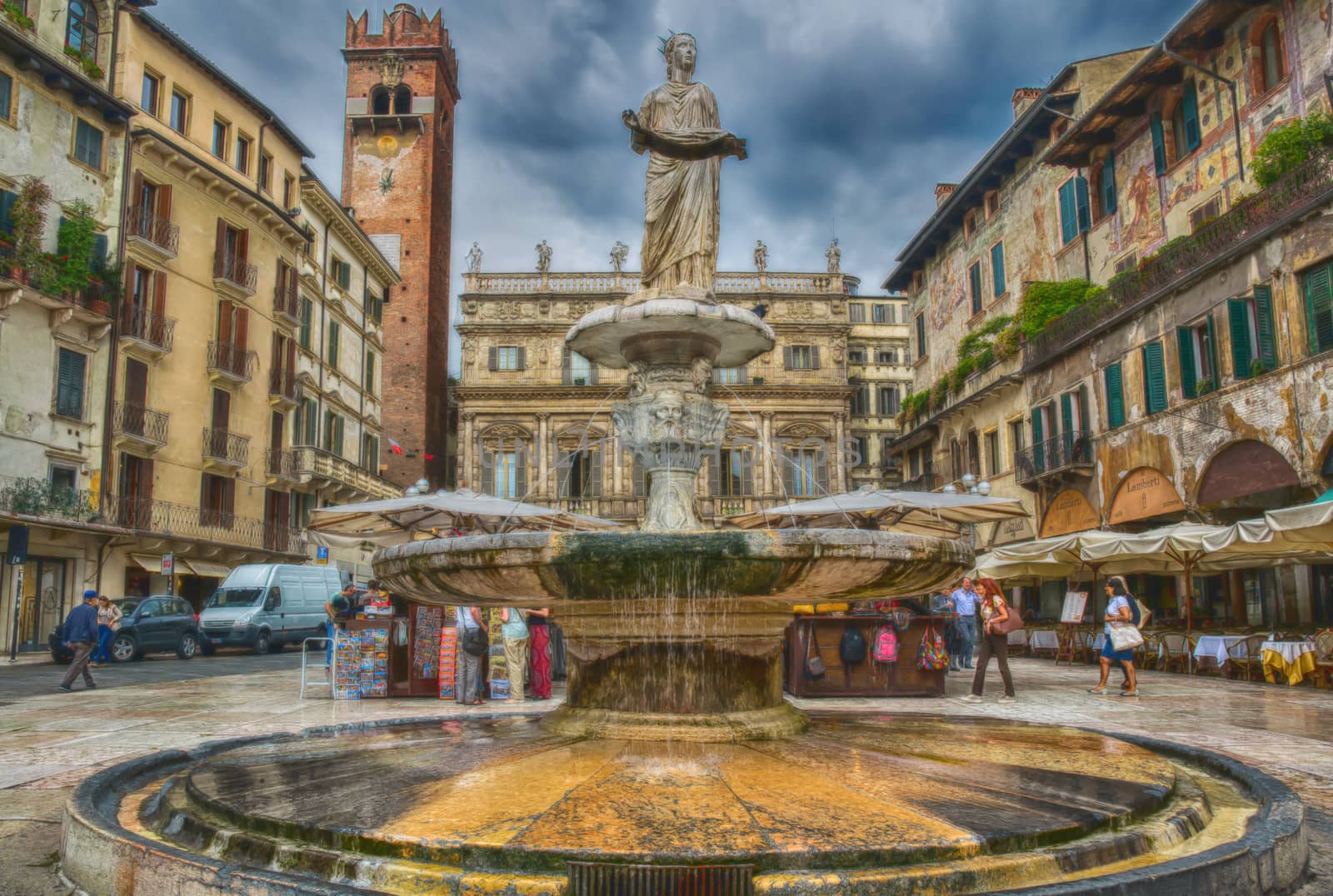 square herbs verona