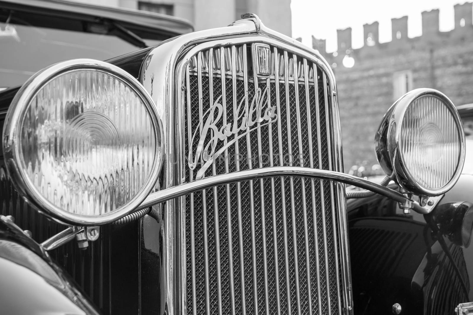 VERONA, ITALY - JANUARY 6: Classic vintage car. Benaco Classic Autoclub organizes a gathering called "witch of the policeman" on Verona Tuesday, January 6, 2015. The proceeds are donated to charity.