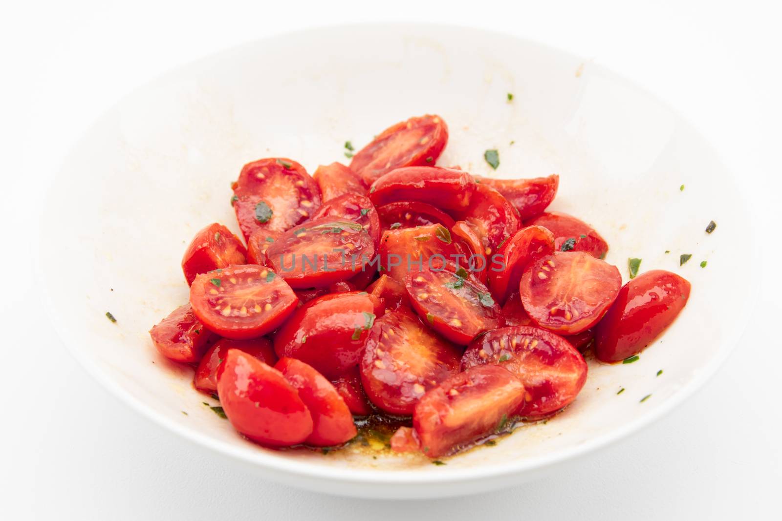 cherry tomato with basil and balsamic vinegar