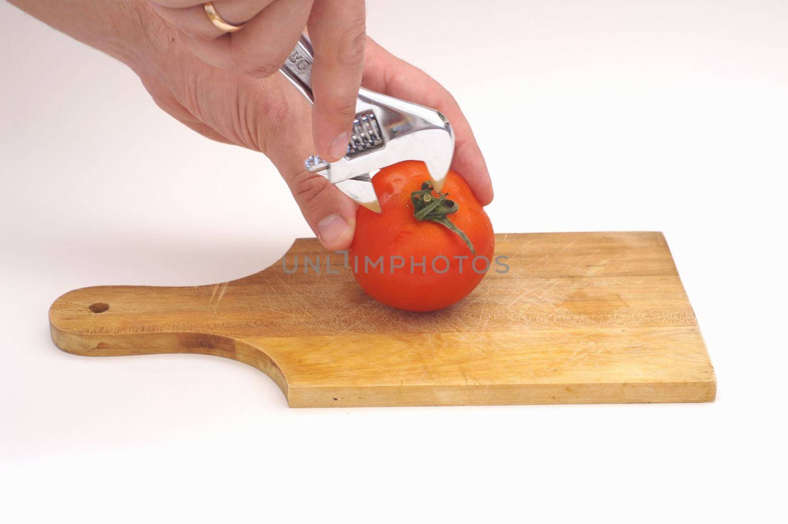 Screw a tomato  by javax