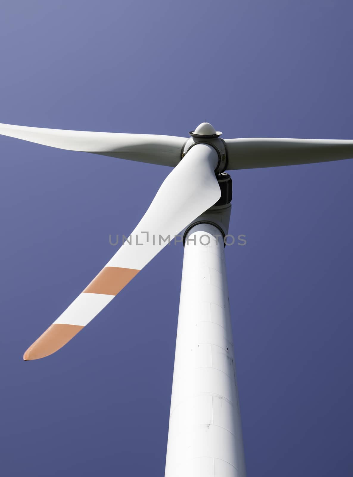 single wind turbine produces green clean energy