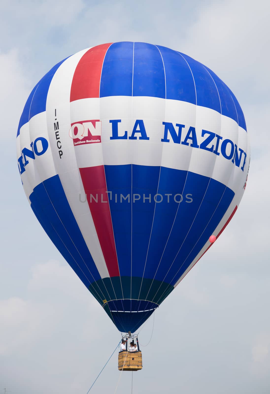 hot air balloon flying in the sky by Isaac74