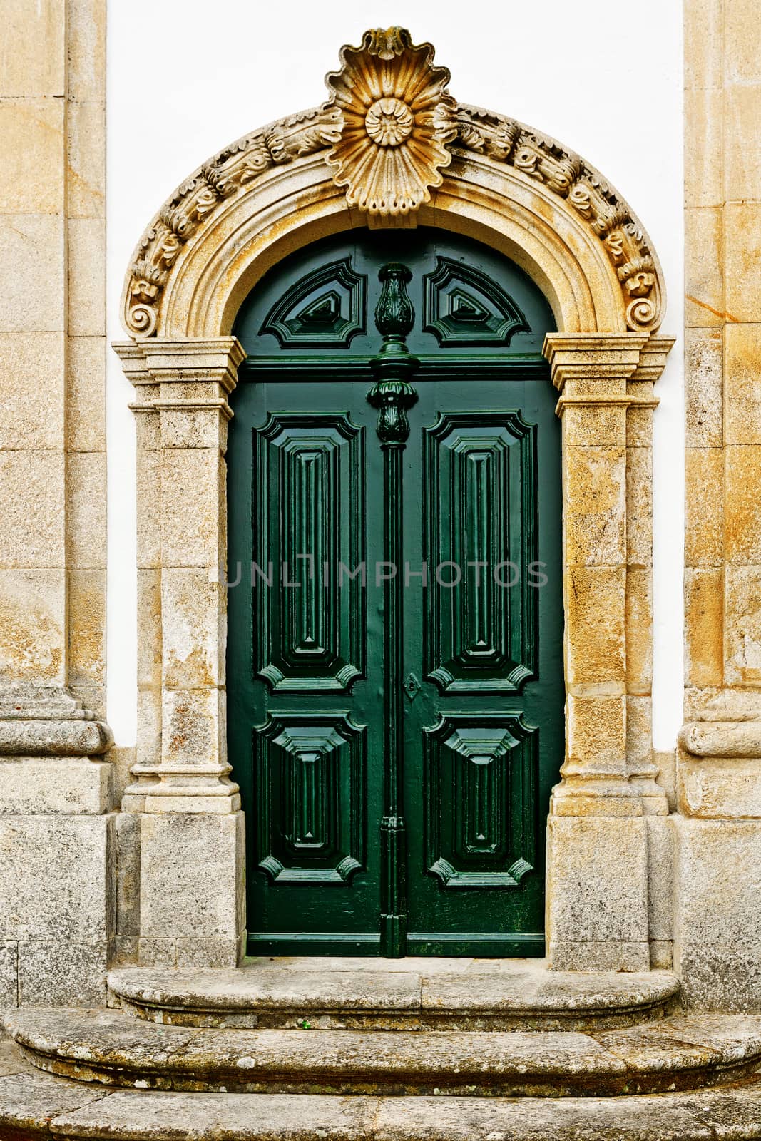Green Door by gkuna