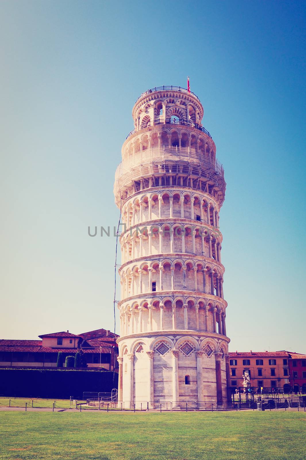 Leaning Tower Of Pisa Under Construction, Instagram Effect