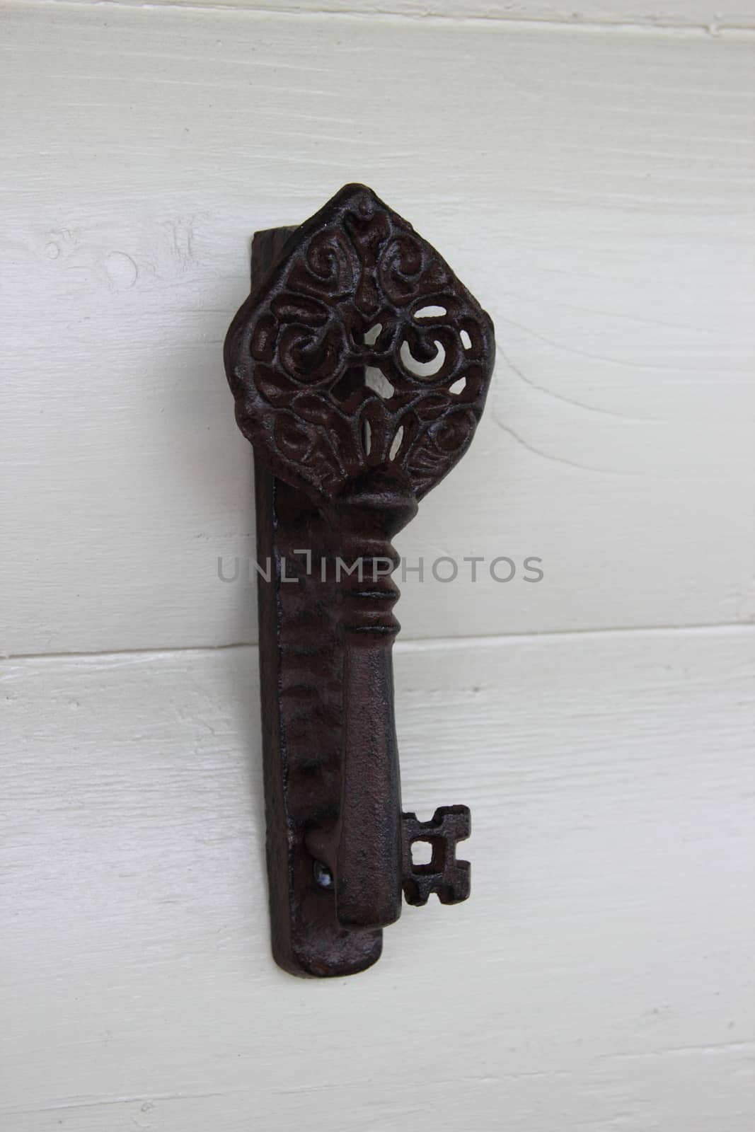 iron mechanical doorbell by Metanna