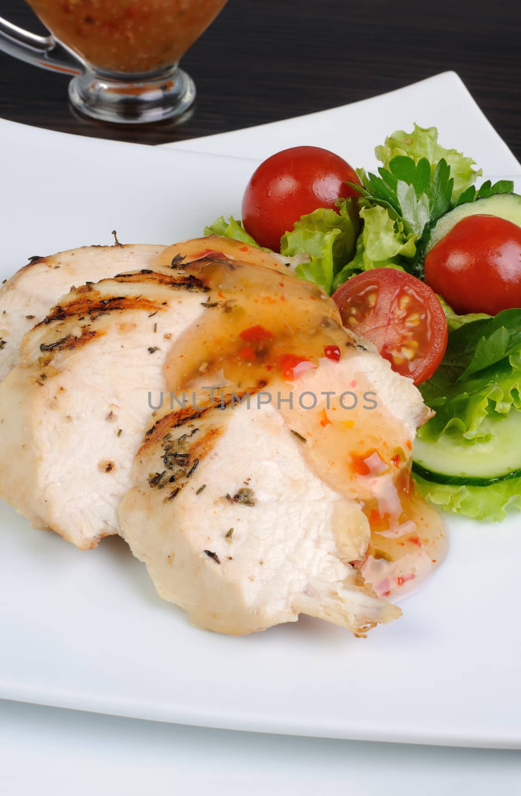 Slices of chicken fillet by Apolonia