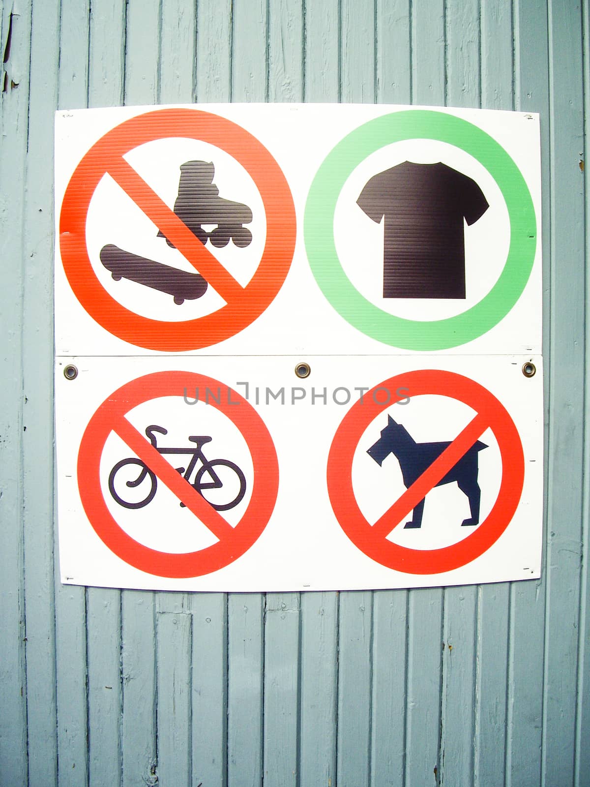 What not to wear or do Sign by emattil