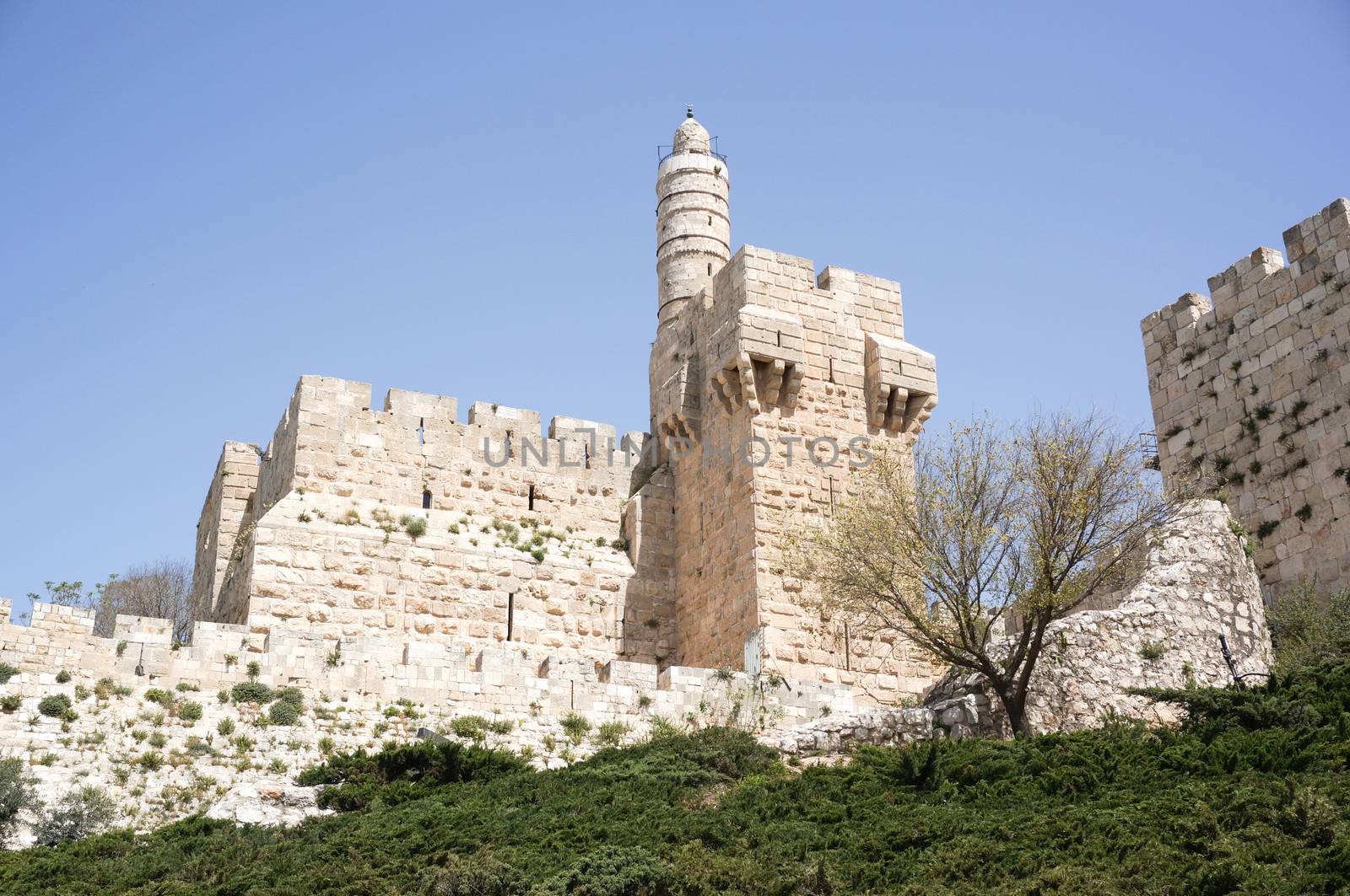 Tower of david and Jerusalem walls by javax