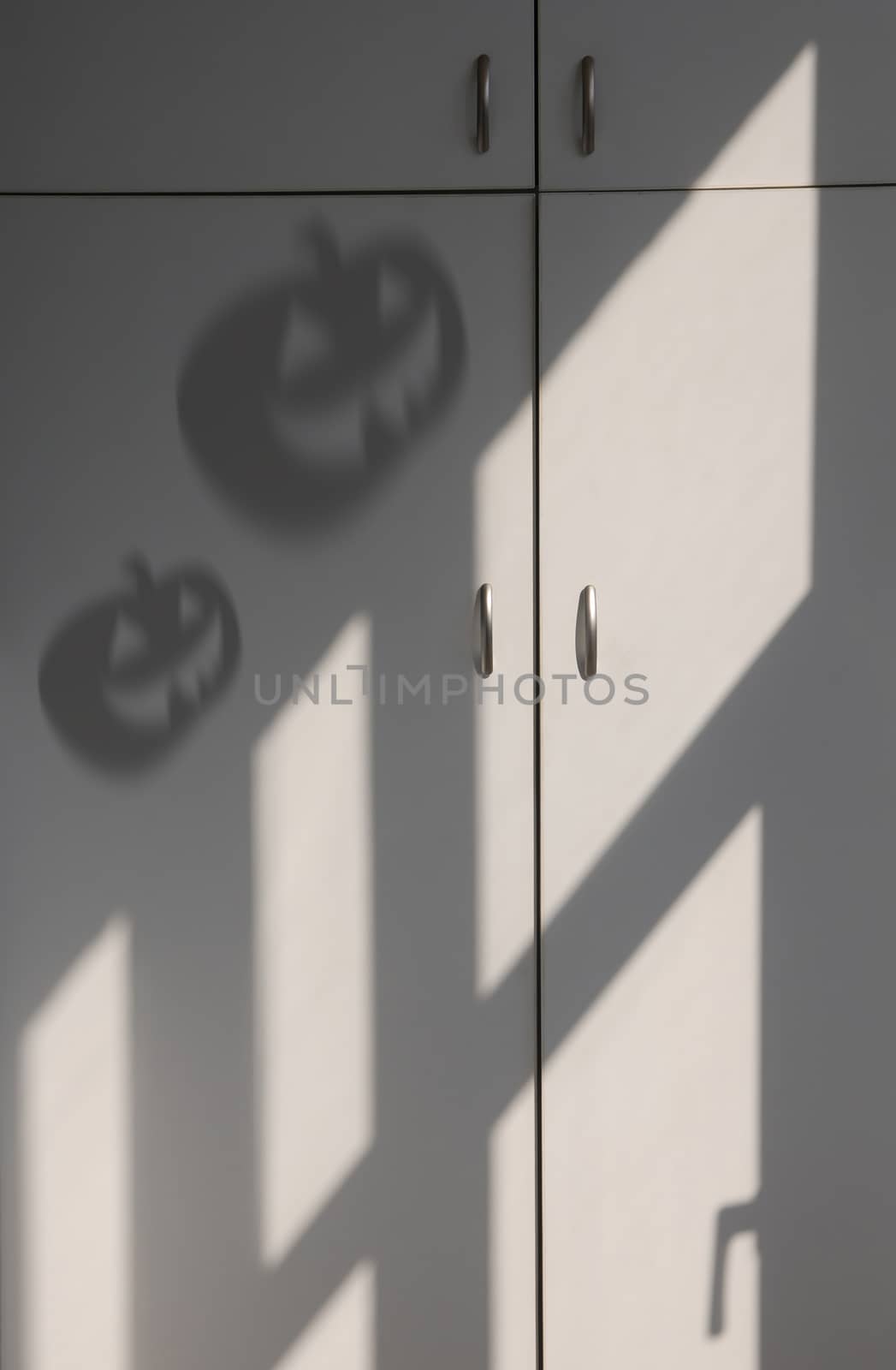 Shadow of Halloween pumpkin by Novic