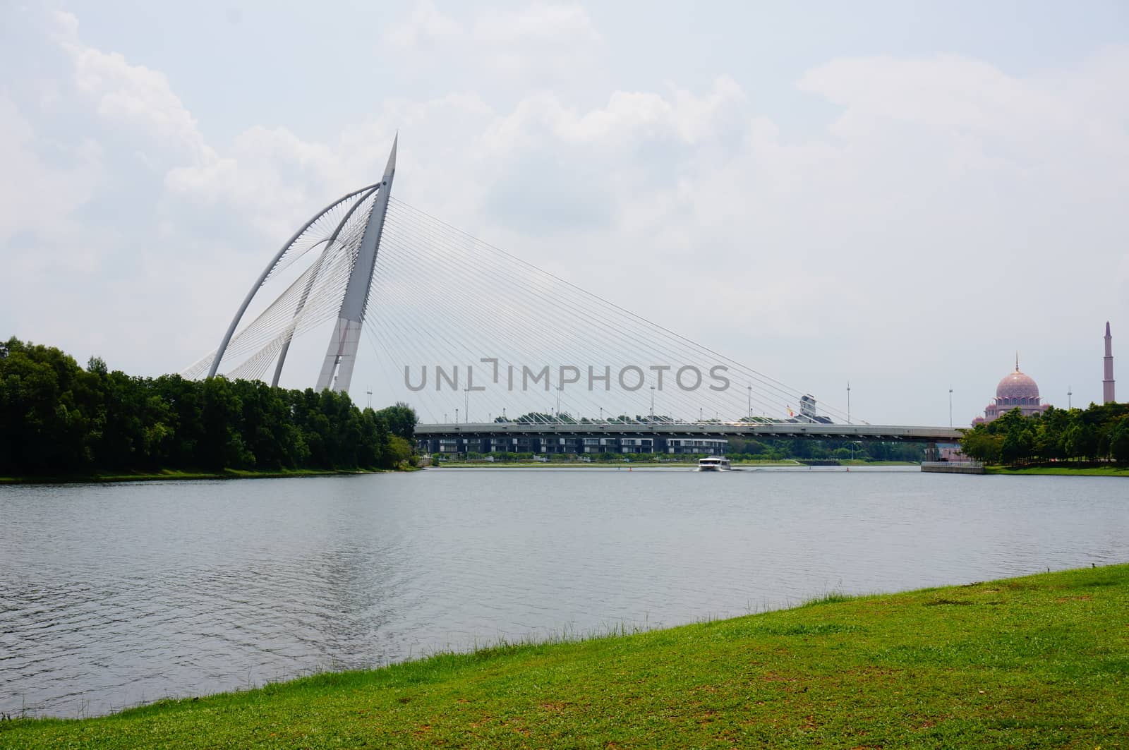 Putrajaya, Malaysia - 01 Oct 2015 : This was main bridge go inside Putrajaya, which all headquarter of goverment department was located here. It was supported by carbon fiber. This was the most famous bridge of Malaysia, have many tourist come to visit this bridge.