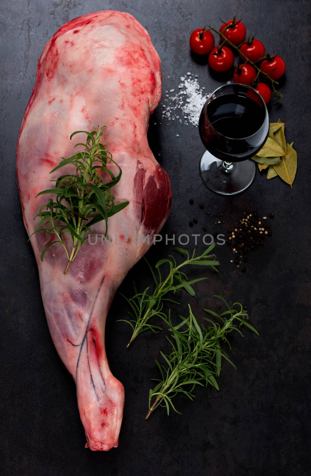 Raw lamb leg set