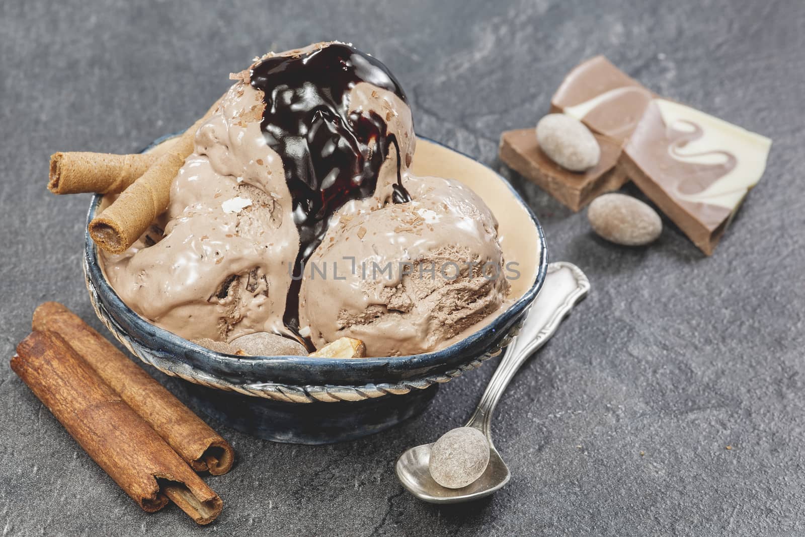 Ice cream with nuts and chocolate topping by Slast20
