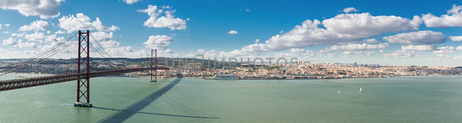Panorama Lisbon Bridge by vichie81