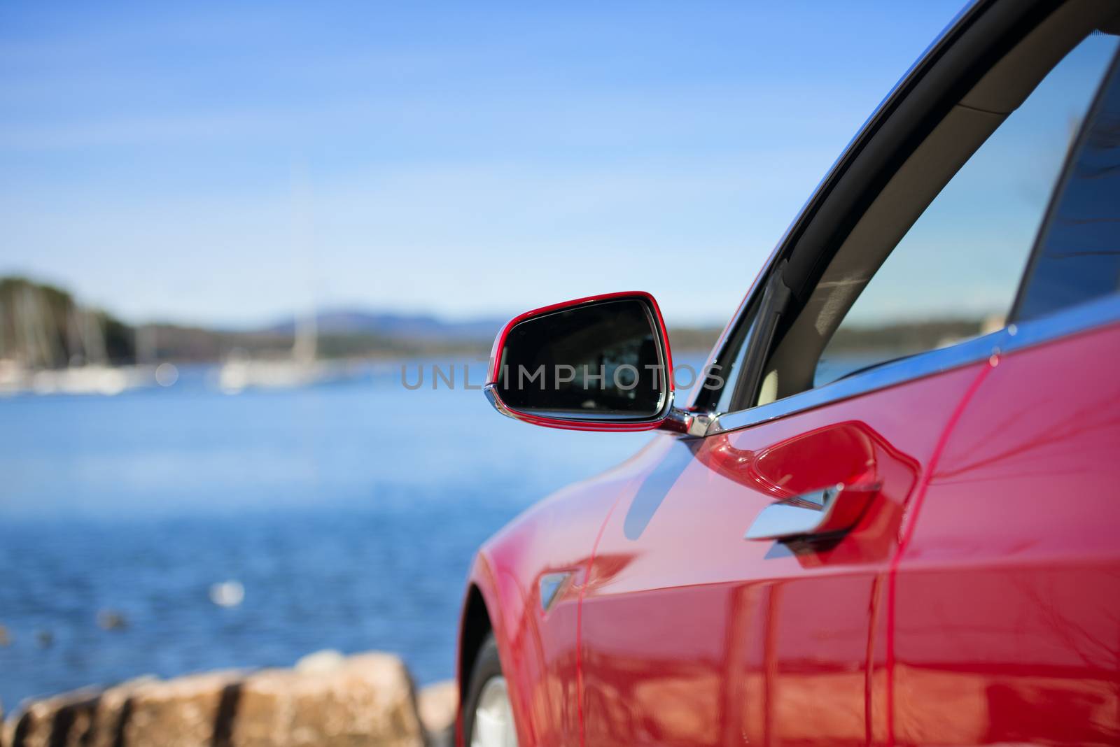 side rear-view mirror by Nanisimova