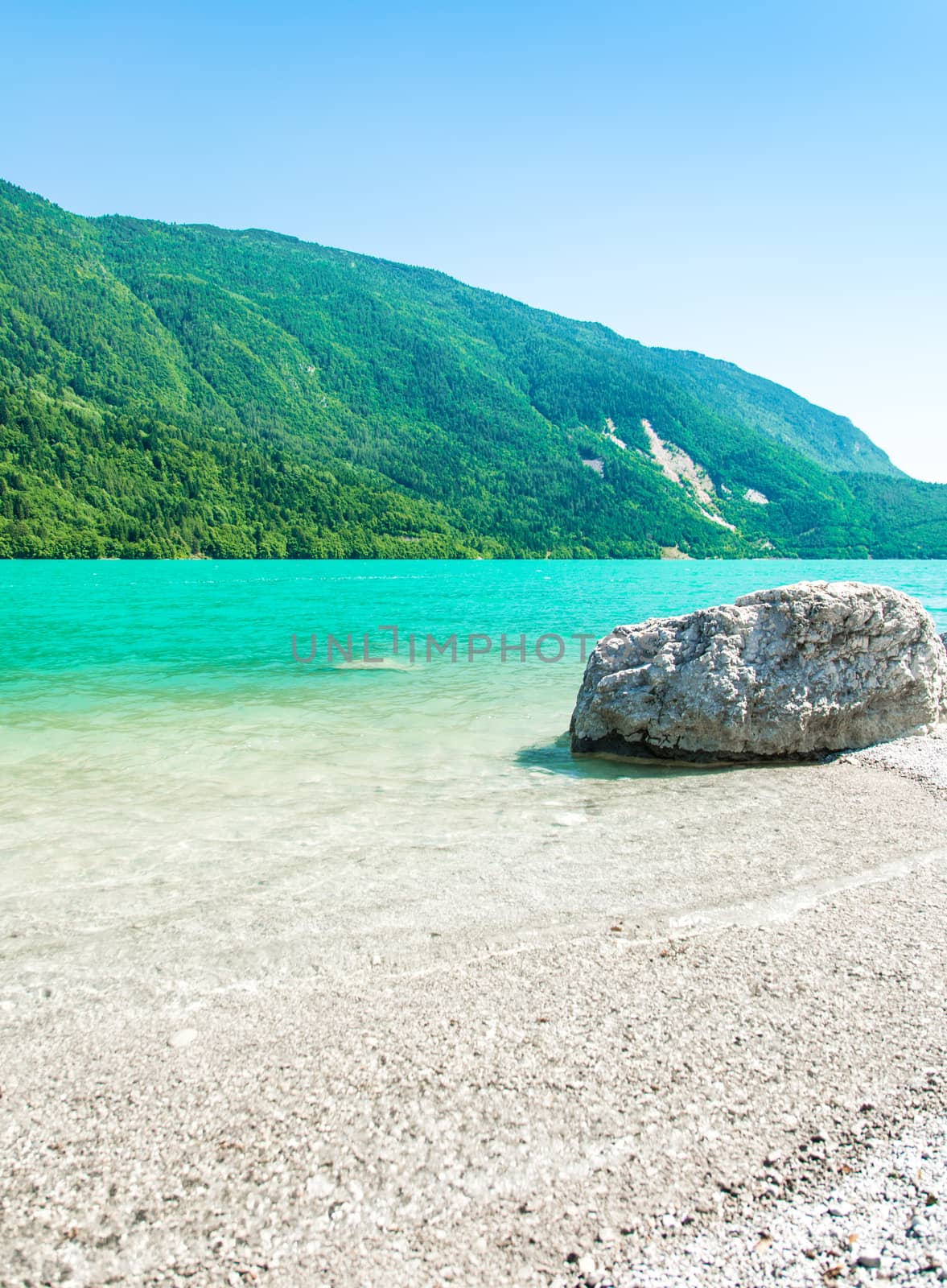 Lake Molveno, elected most beautiful lake in Italy. by Isaac74