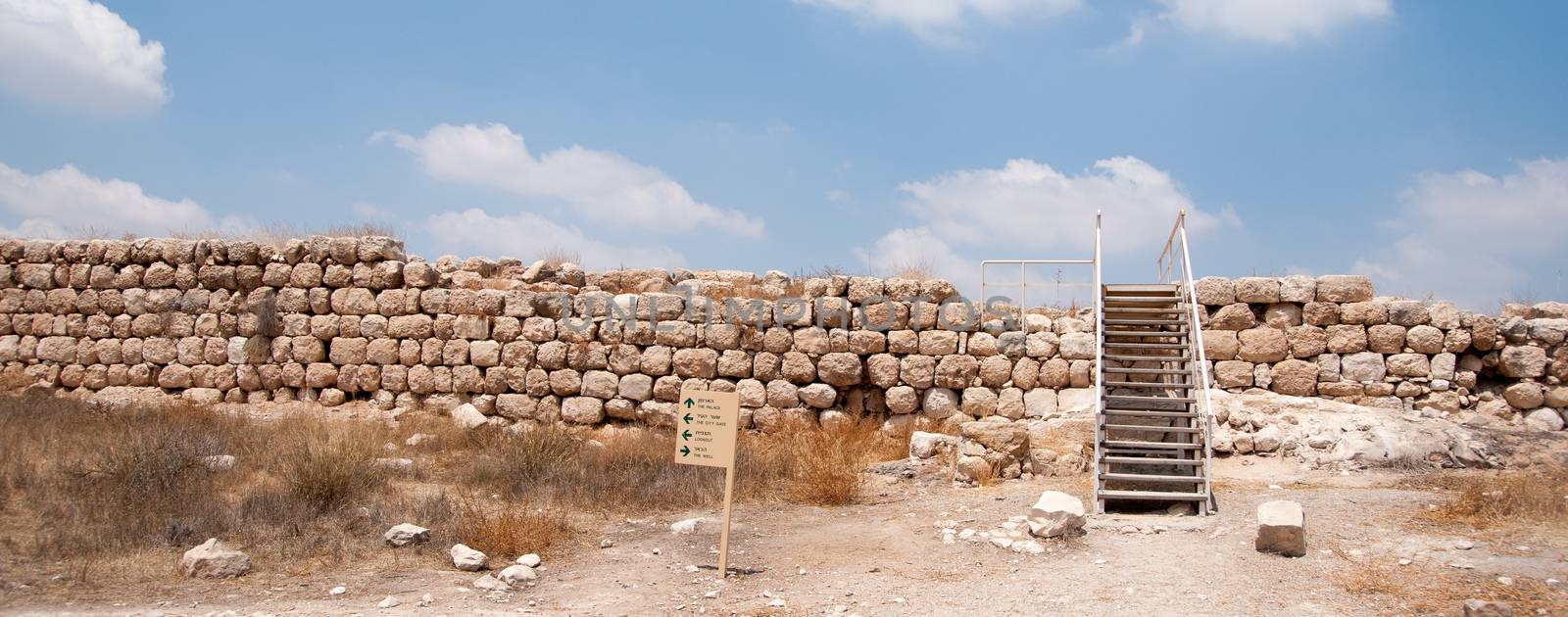 Archaeology excavations in Israel by javax