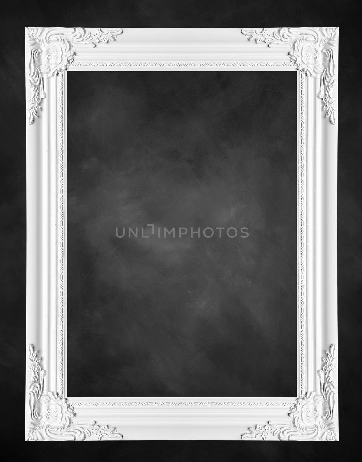 white vintage frame by simpleBE