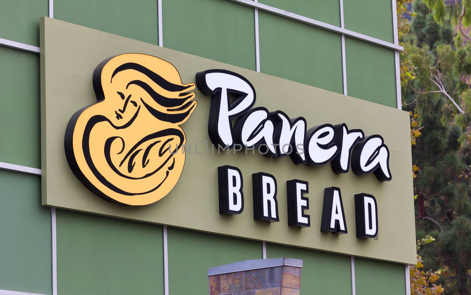 COSTA MESA, CA/USA - OCTOBER 17, 2015: Panera Bread restaurant exterior. Panera Bread is a chain of bakery-café fast casual restaurants in the United States and Canada.
