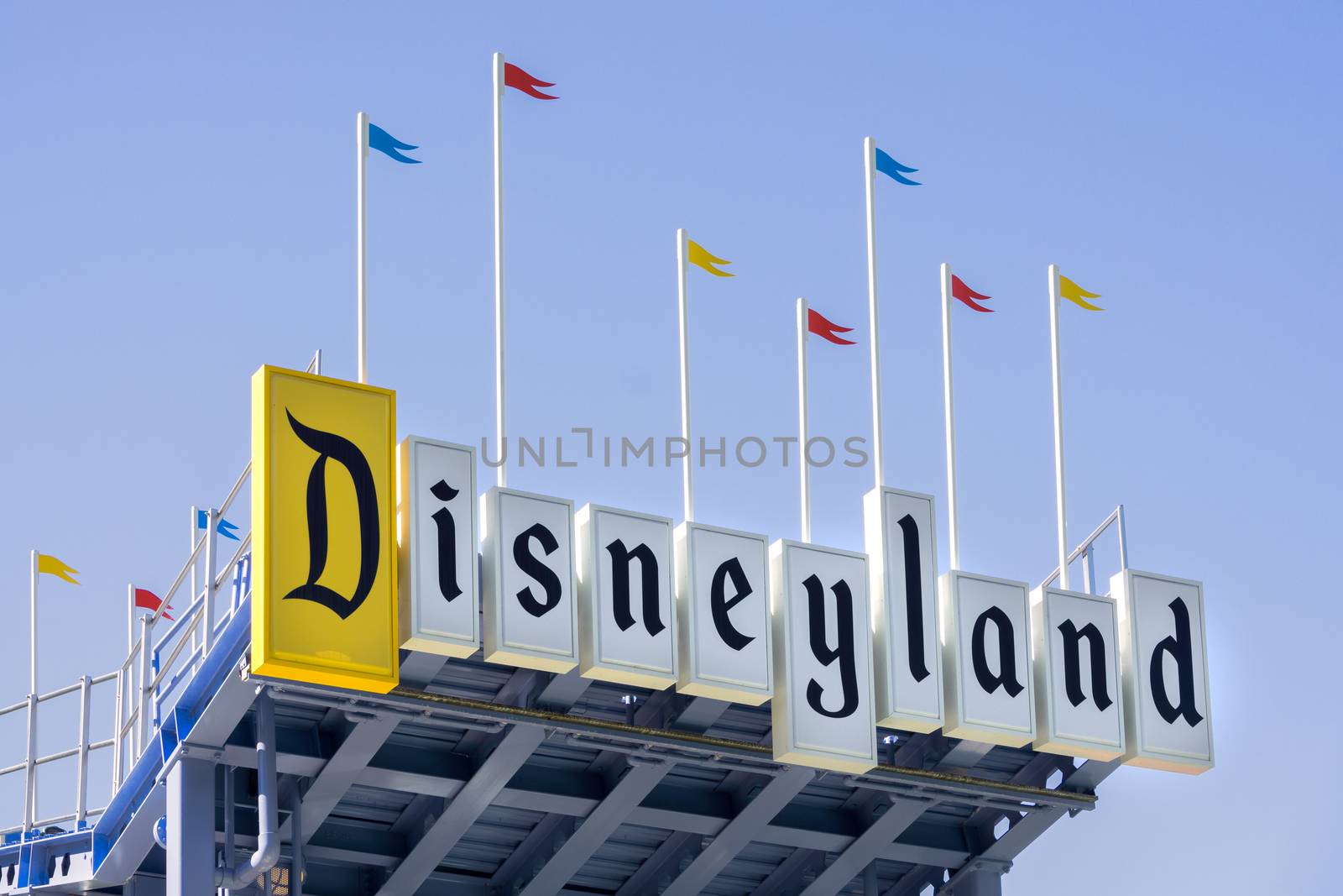 Disneyland Entrance Sign by wolterk
