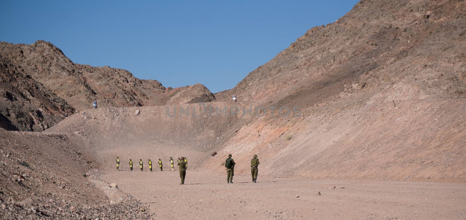 Israeli Soldiers on shooting ground by javax