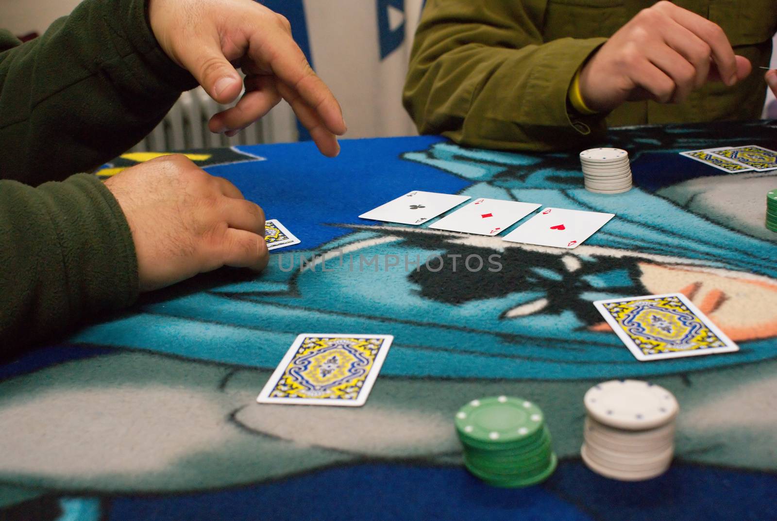 poker play in casino