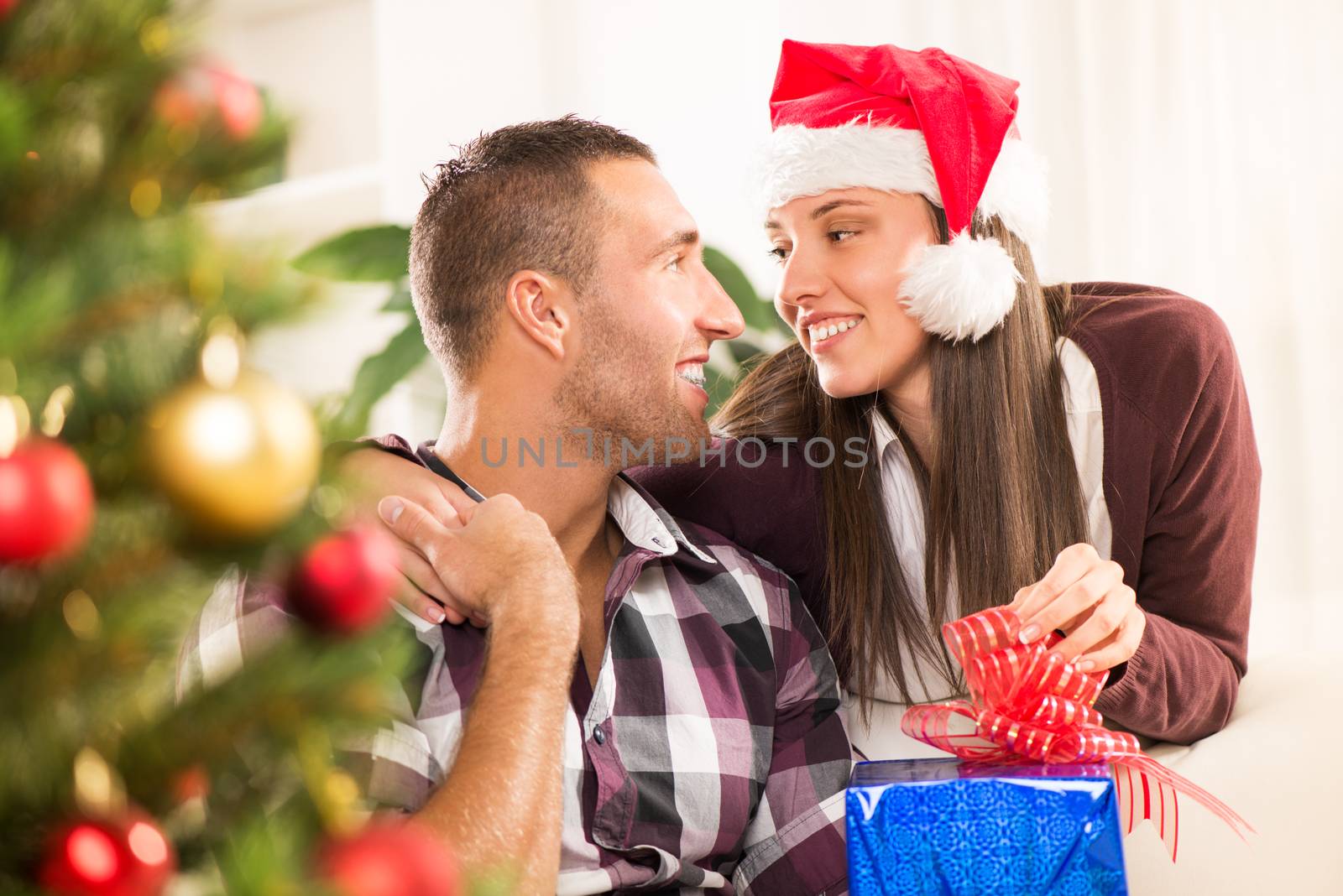 Happy Christmas Couple by MilanMarkovic78