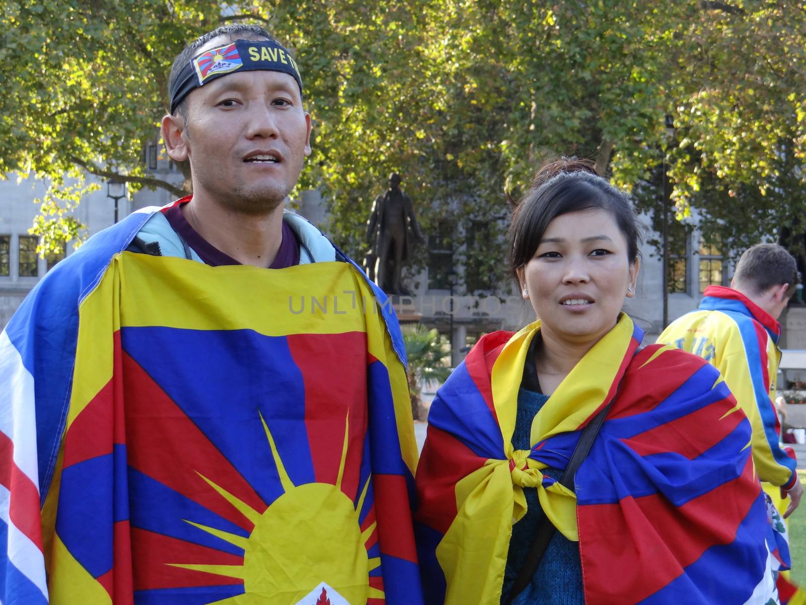 UK, London: Dozens of pro-Tibet protesters rally outside Parliament in London, England on October 20, 2015, as Chinese President Xi Jinping arrives for his address during his four-day visit. Since China's invasion of their country in 1950, Tibetans have never stopped resisting the occupation, and claiming the destruction of their way of life.