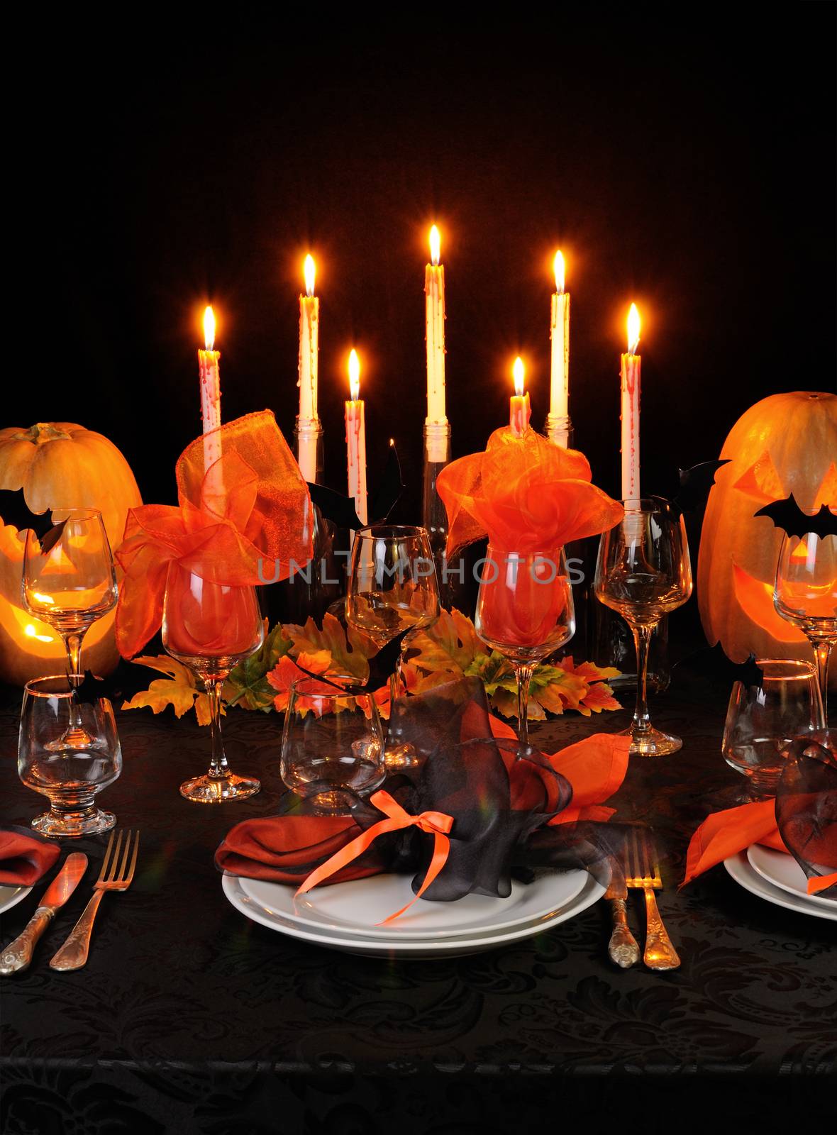 Festive table decoration for Halloween