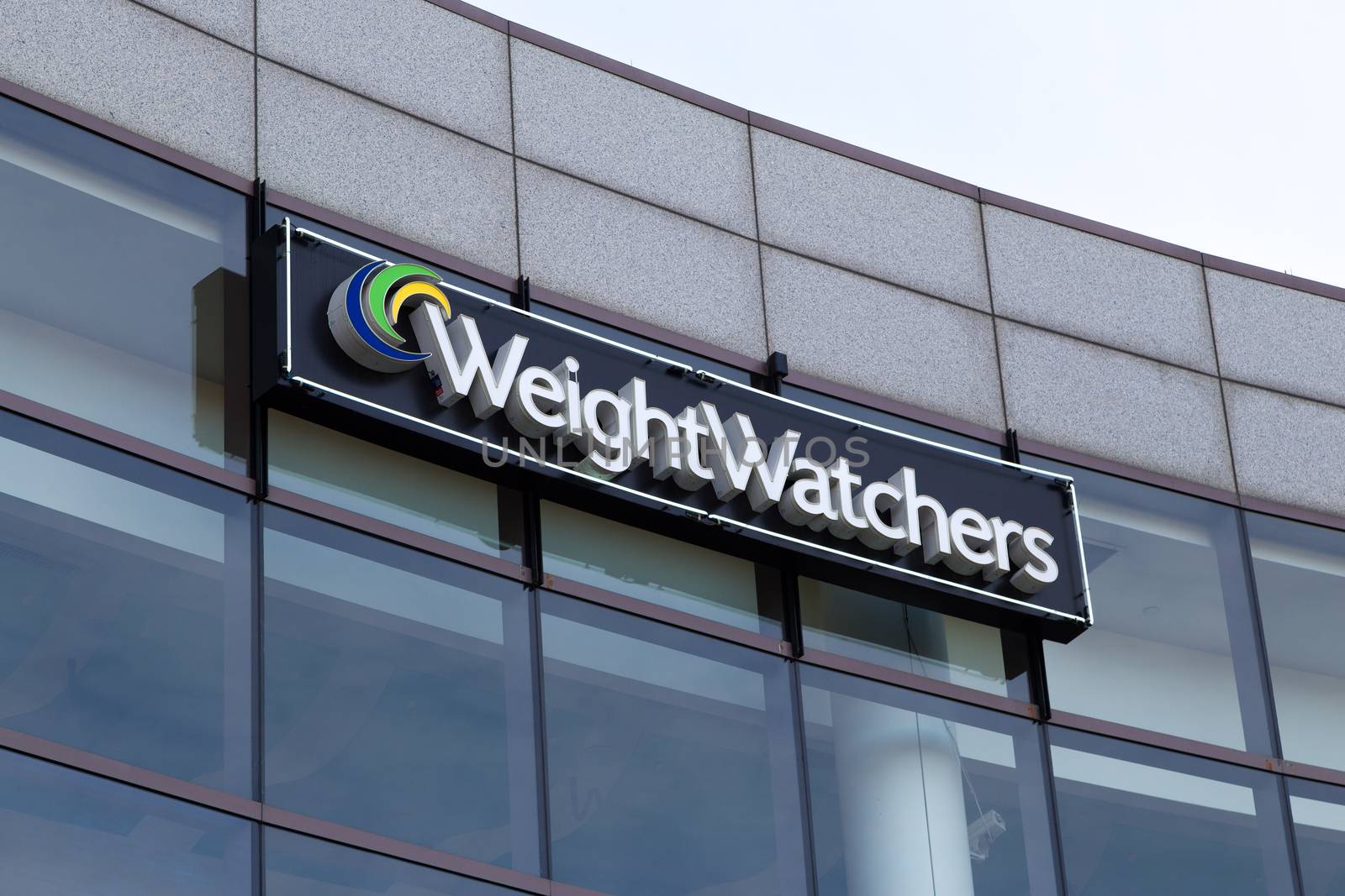 Weight Watchers Corporate Office Building by wolterk