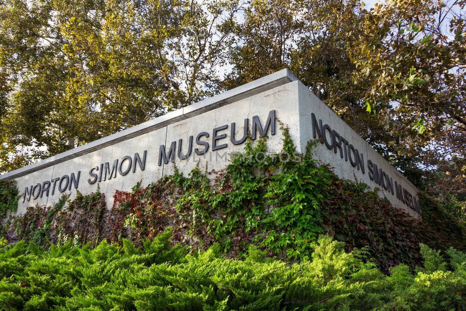 PASADENA, CA/USA - OCTOBER 14, 2015: Norton Simon Museum exterior. The Norton Simon Museum is an art museum.