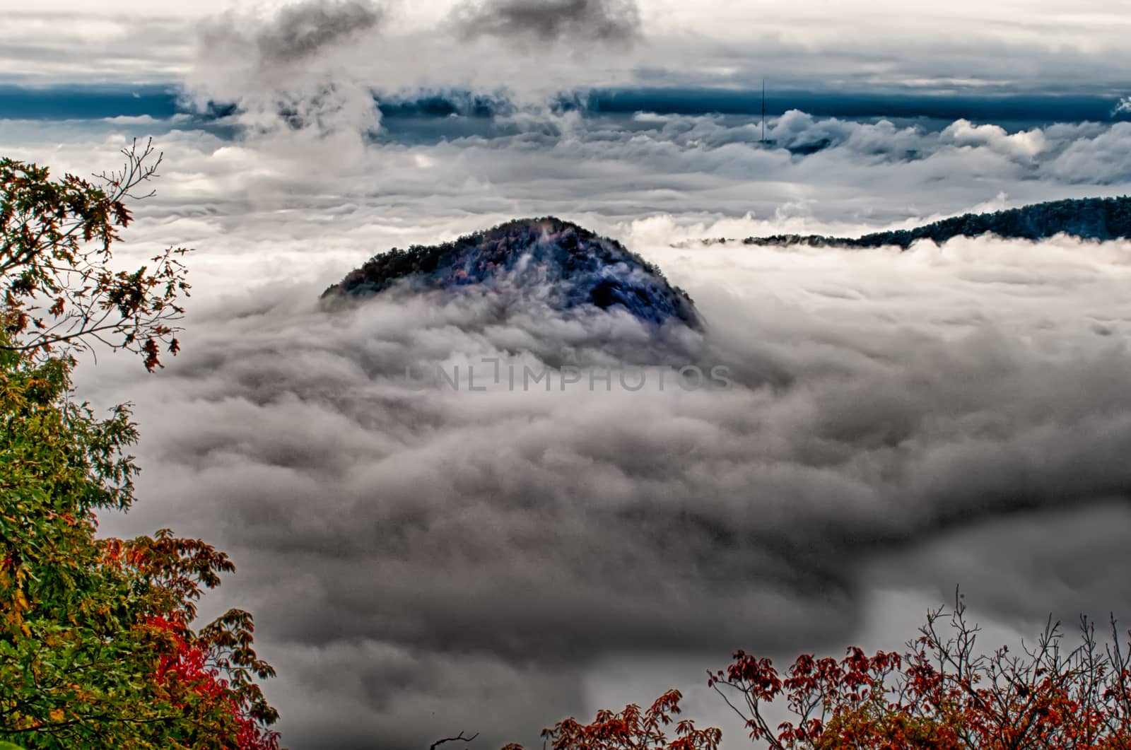 autumn drive on blue ridge parkway