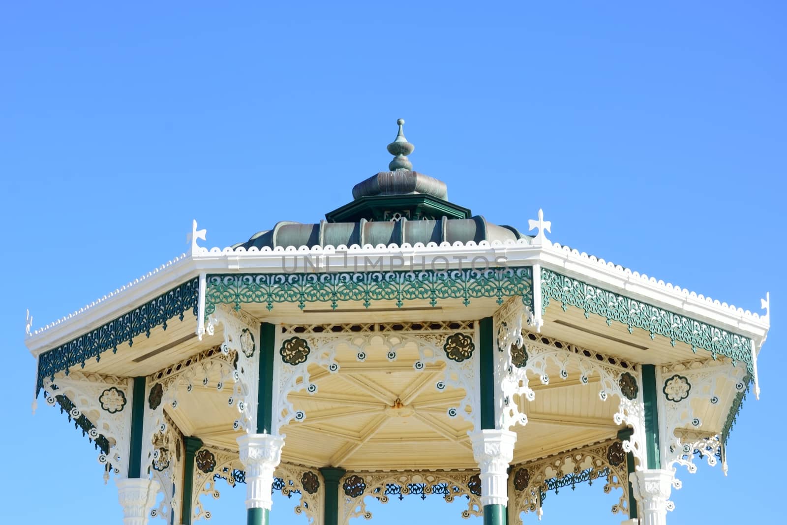 Bandstand roof Brighton UK by pauws99