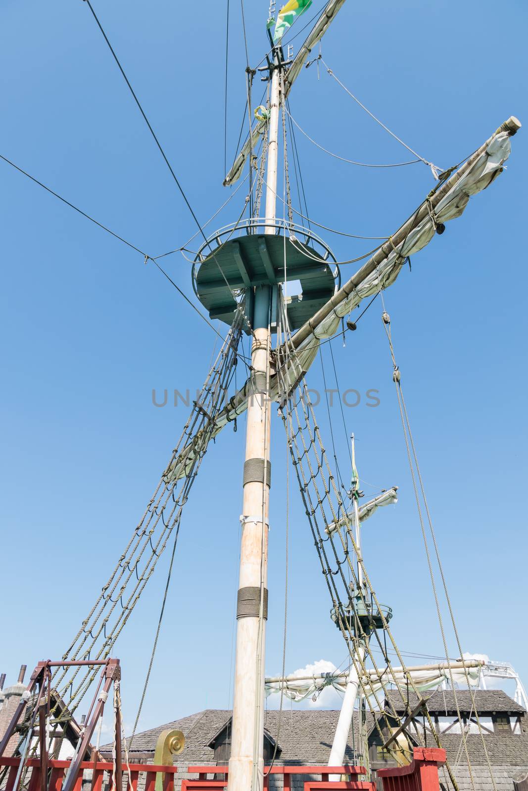 Crow's nest on the mainmast of a sailing ship.