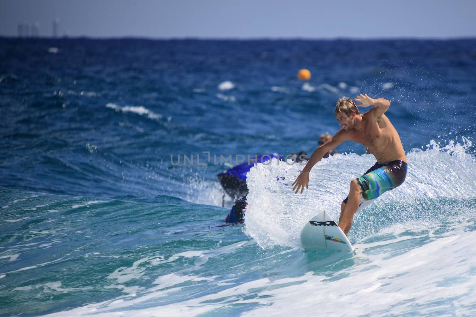 Surfing in Australai by Imagecom