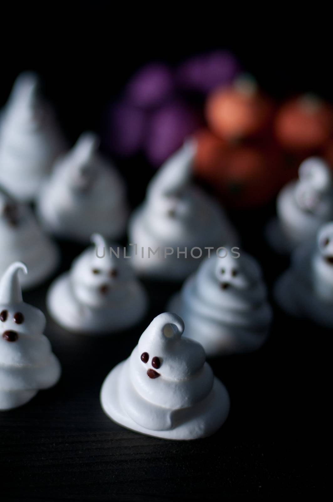 Ghosts of sugar and eggs for halloween