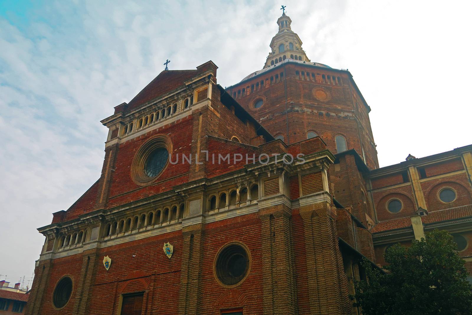 Pavia Cathedral, Lombardy, Italy by dav76