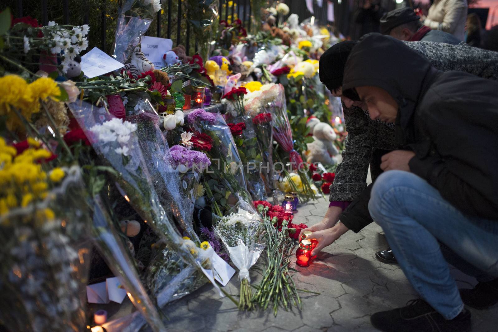 UKRAINE, Kiev: People light candles outside the Russian embassy in Kiev, Ukraine, in tribute to the victims of crashed Russian Metrojet plane in Egypt, on November 1, 2015. The Airbus, with 224 people on board, crashed in a mountainous part of Egypt's Sinai Peninsula on October 31, 2015