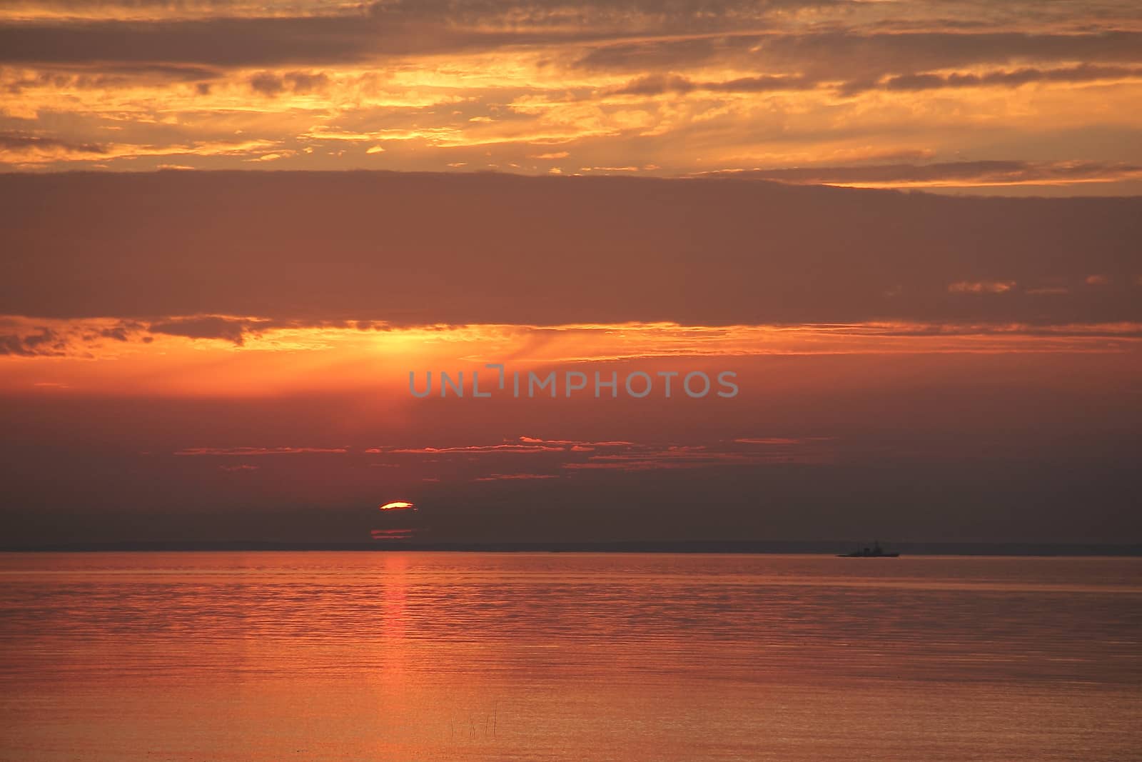 sunrise on the Gulf of Finland. by olga_ovchinnikova