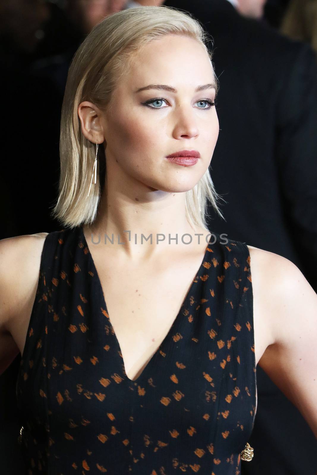 LONDON - HUNGER GAMES: MOCKINGJAY PART 2 - UK PREMIERE by newzulu