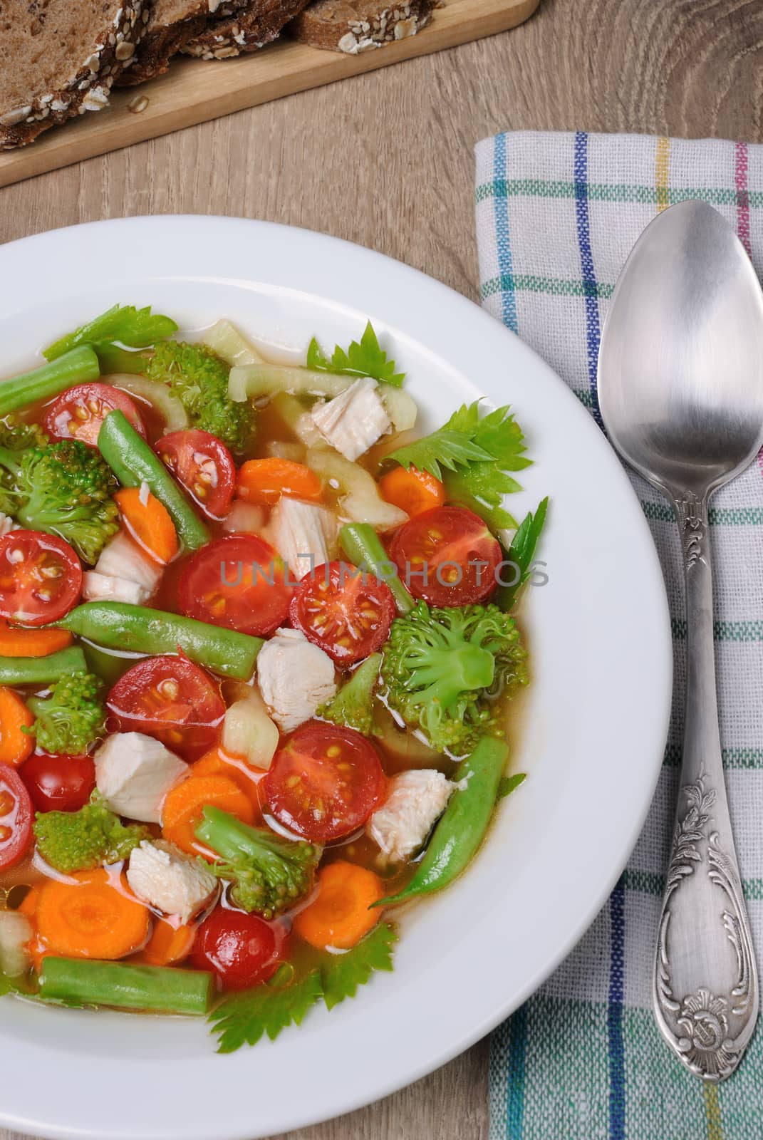 Vegetable soup with chicken, green beans, broccoli