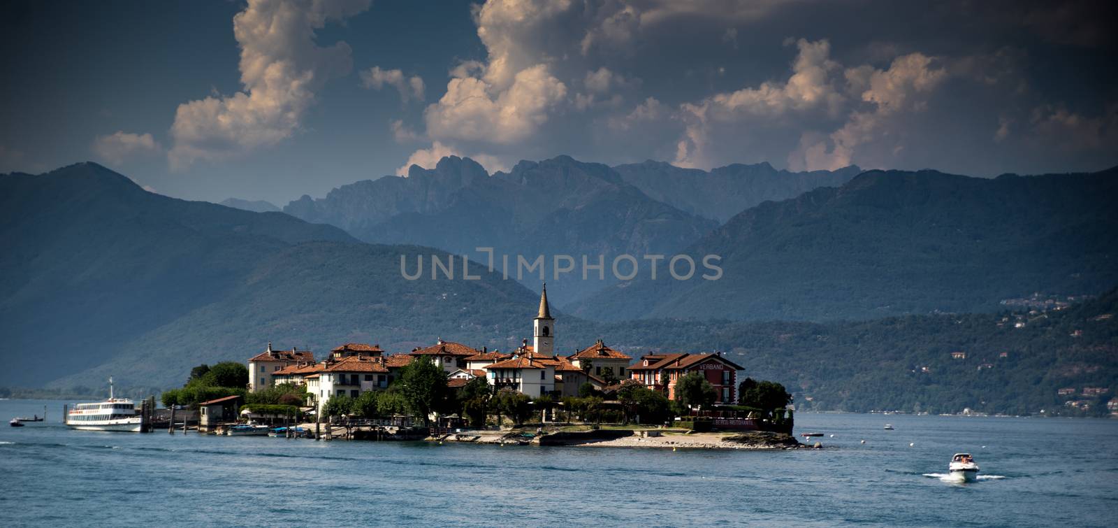 Romantic view on Isola dei Pescatori island on lago maggiore