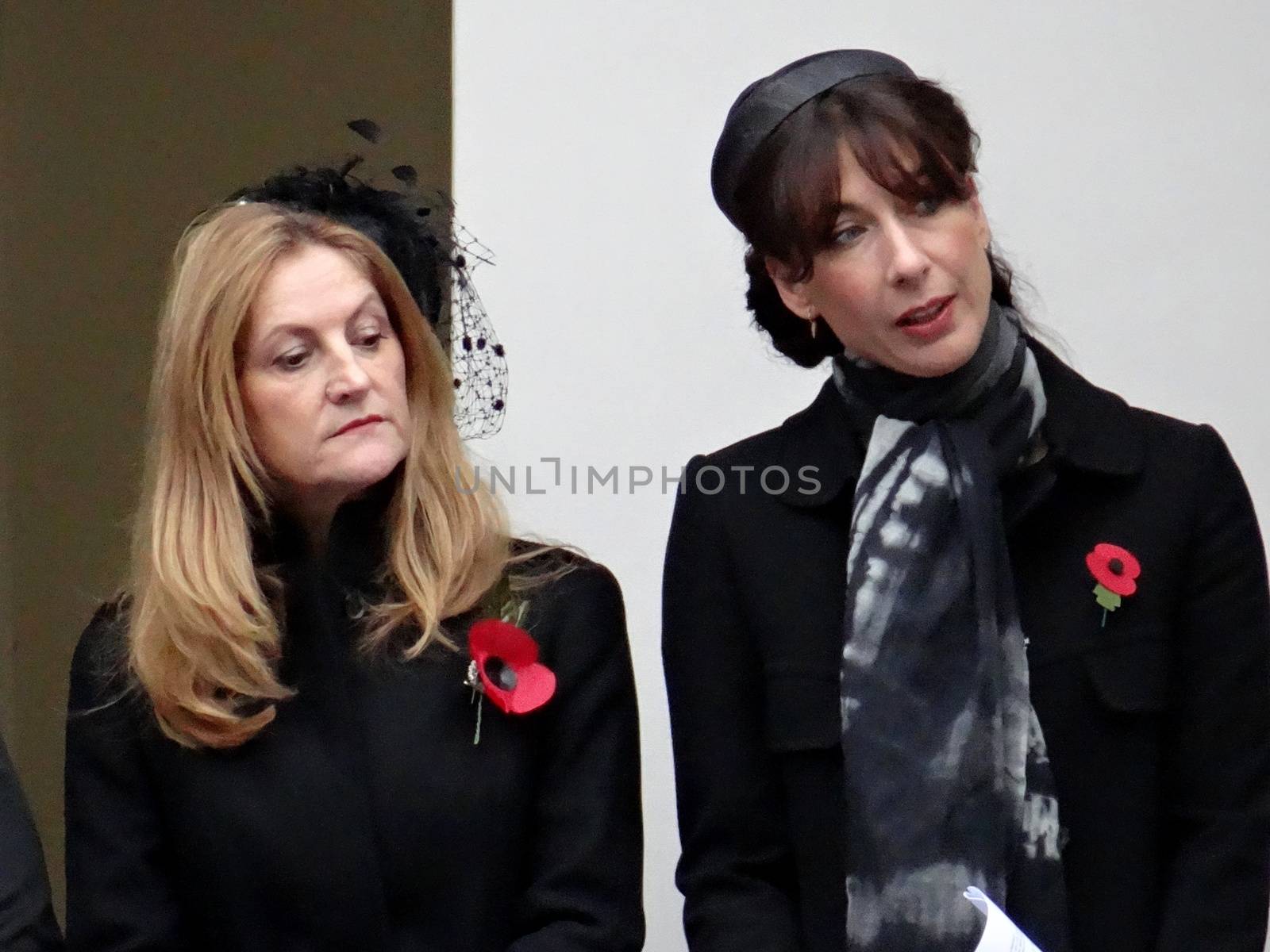 UK, London: The Queen, the Duke of Edinburgh, UK Prime Minister David Cameron, and veterans lay wreaths at the Cenotaph in London to honour war dead on November 8, 2015. The Remembrance Sunday service was held at the Cenotaph in Whitehall. Samantha Cameron (R).