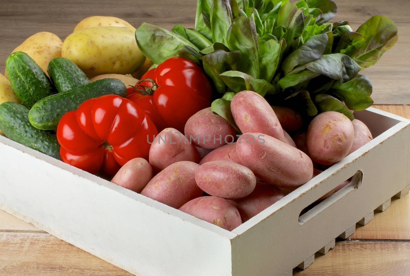 Box with Vegetables by zhekos