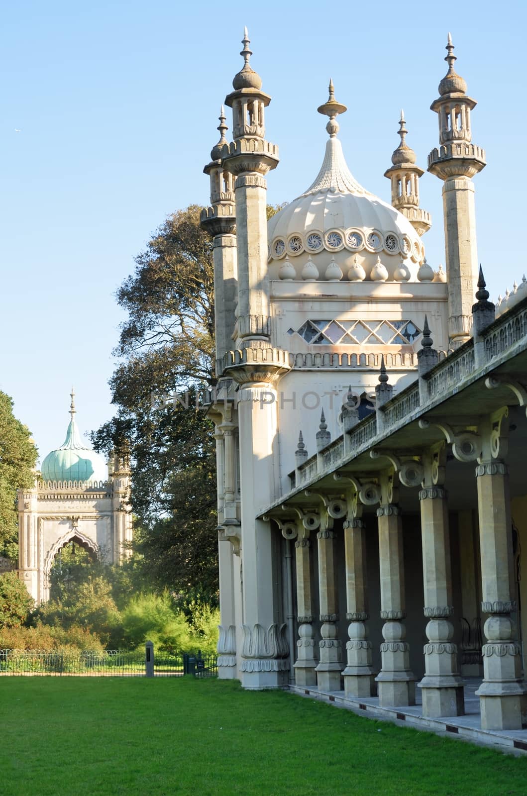Brighton Pavilion from side